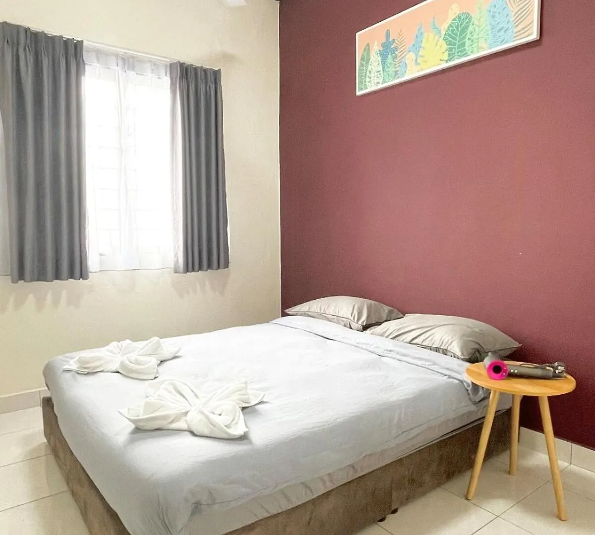 Bukit Indah Karaoke Corner 5Parking Muji 4-10Pax Villa Johor Bahru 0*,